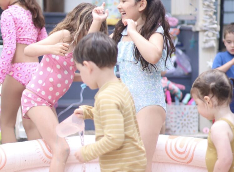 Scarlett's 8th Birthday Backyard Mermaid Splash Party | @glitterinclexi | GLITTERINC.COM