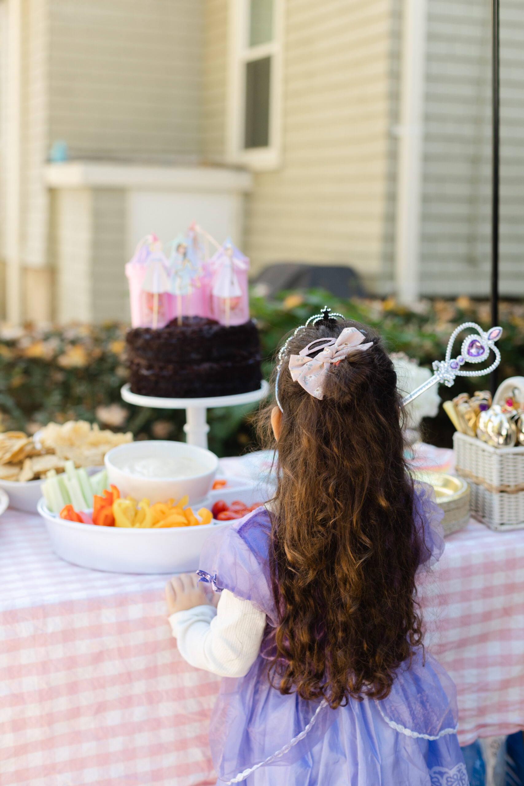 Princess Costume Birthday Party - GLITTERINC.COM