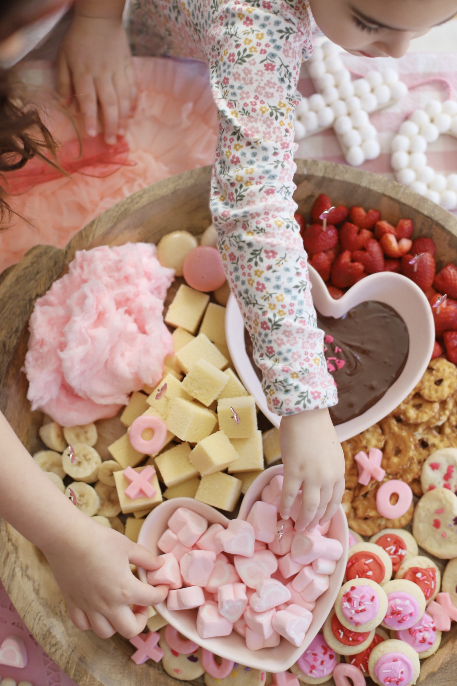 Valentine’s Day Fondue Dessert Board - Sweet Charcuterie Chocolate Platter - GLITTERINC.COM