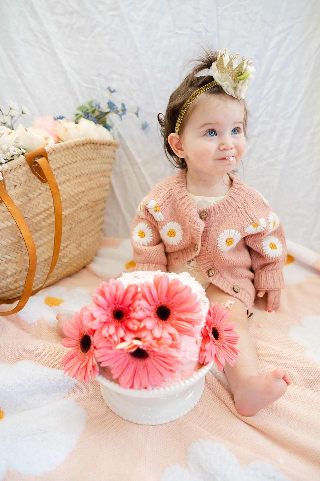 Adelaide’s First Birthday Photos and Cake Smash