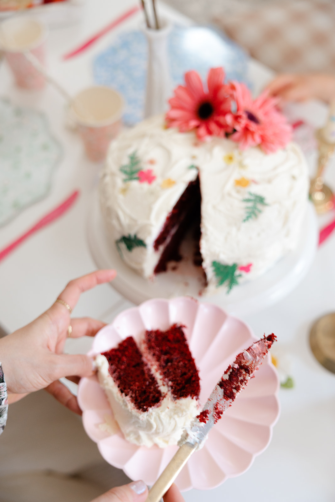 Adelaide’s Wildflower 1st Birthday Brunch Garden Party - A Simple At Home Celebration for Our One Year Old Girl - Dried Flowers Easy Birthday Cake DIY - GLITTERINC.COM