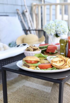 How to Throw a Low-Key Backyard 4th of July BBQ - Barbecue Burgers Party for the Fourth - Back Porch Summer Celebration - GLITTERINC.COM