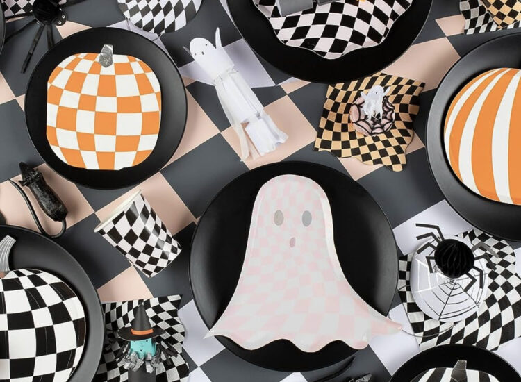 Adorable Amazon Halloween Party Inspiration - Meri Meri Pink Checker Ghost Plates