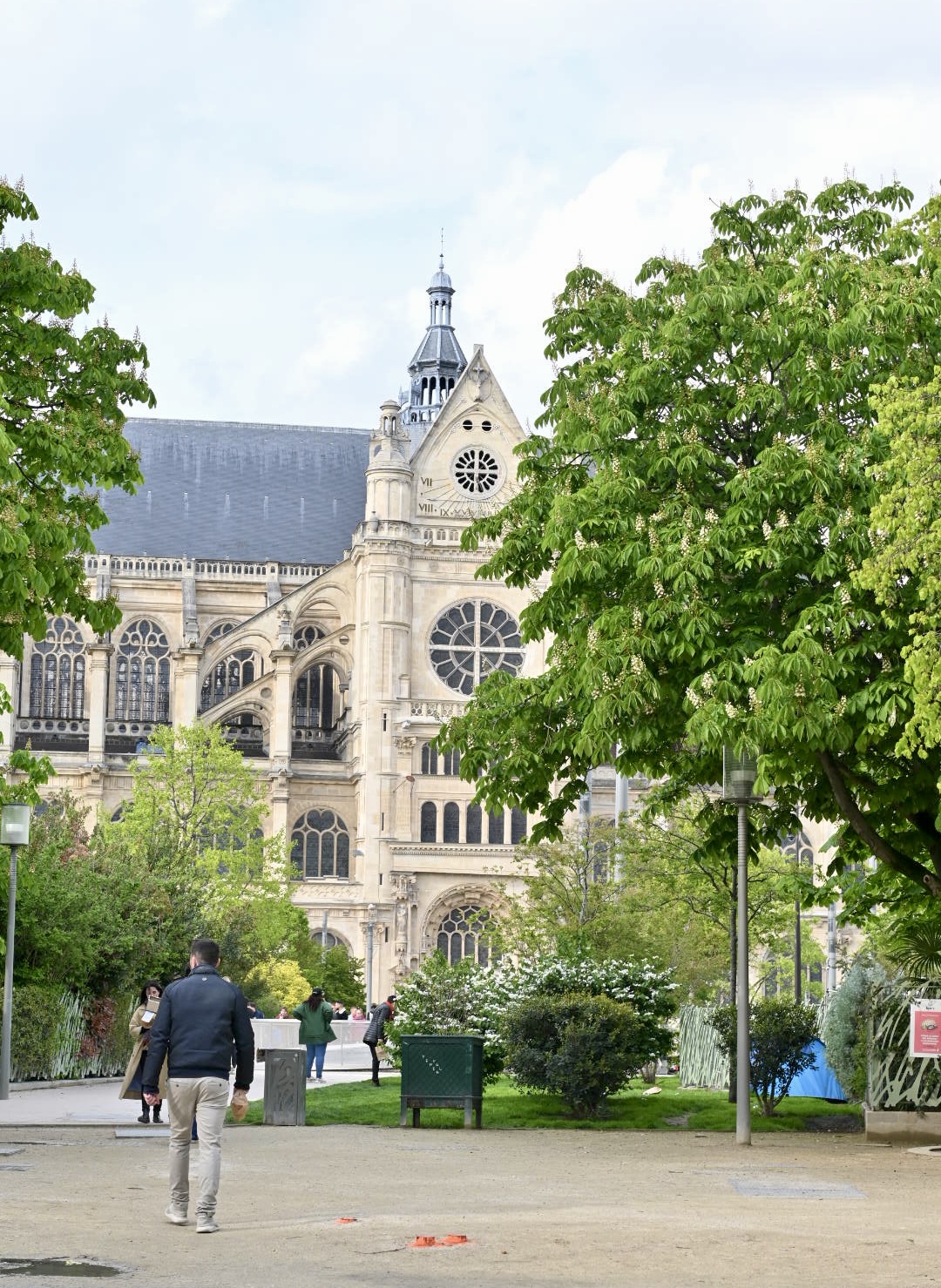 Le Marais - Traveling in Paris France with Young Kids - Long Weekend Visit - GLITTERINC.COM