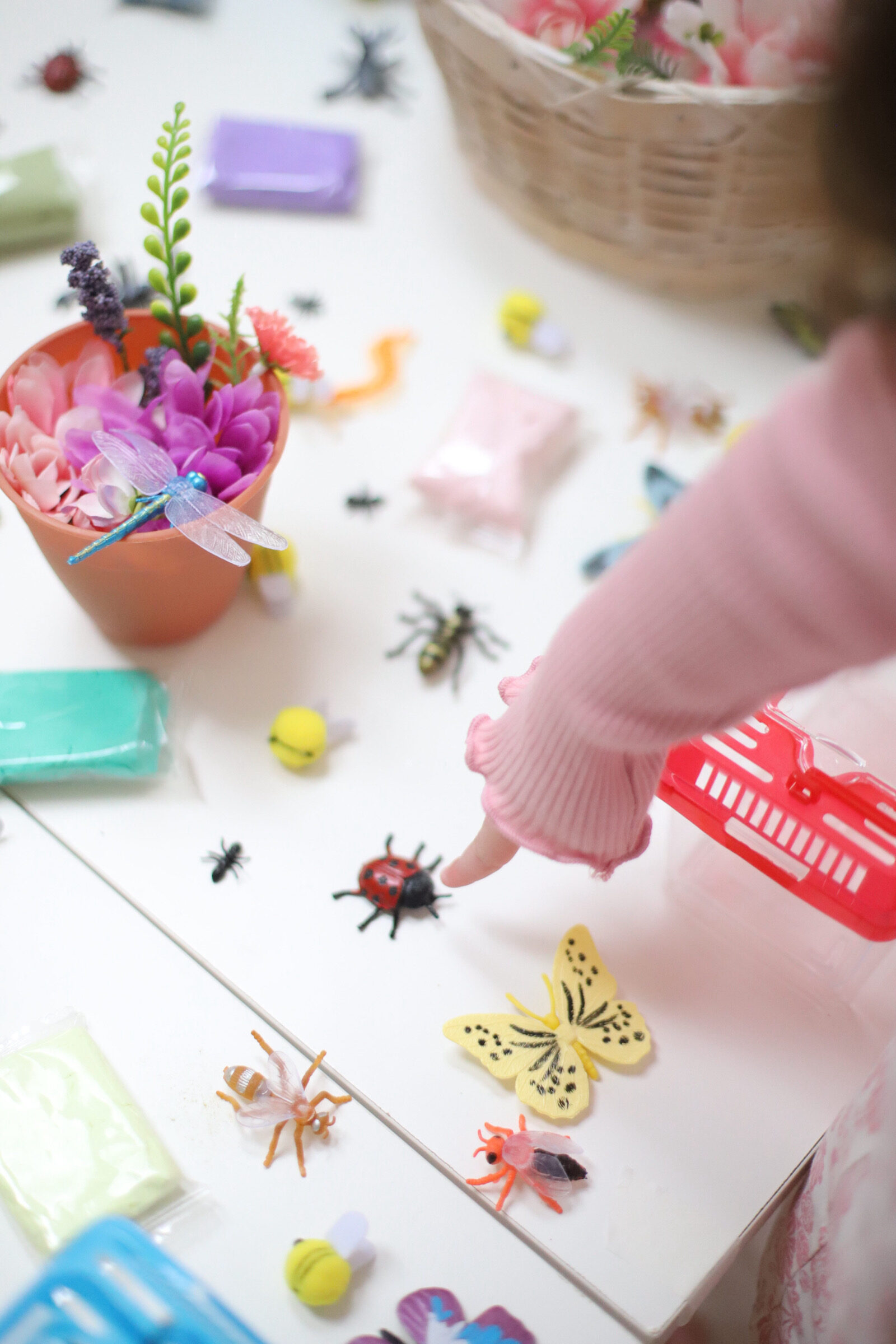 Bug-tastic Bug-themed kids birthday party decor and party activity - Bug Terrarium Craft and Bug Butterfly Dress-up Station - GLITTERINC.COM