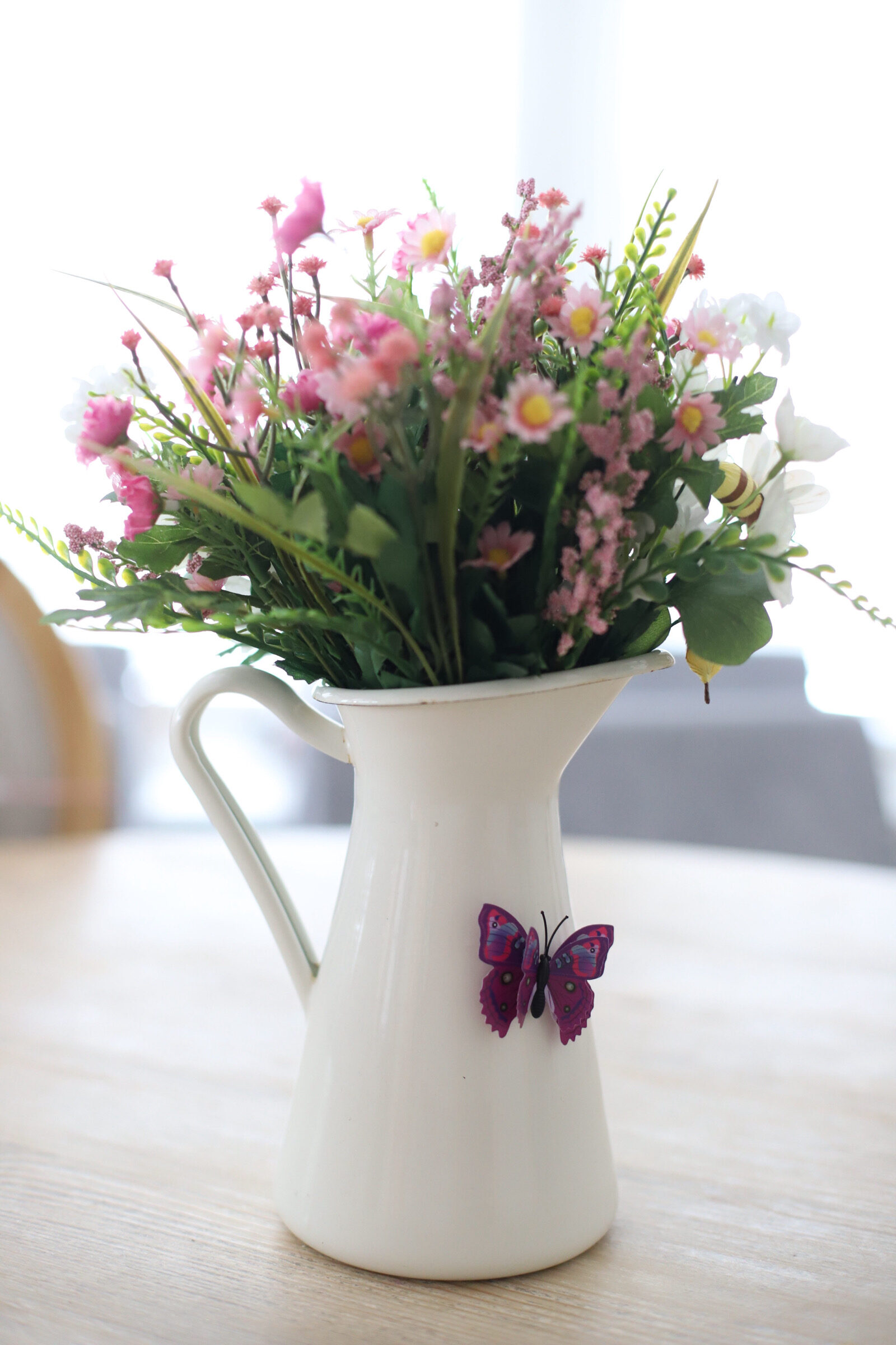 Bug-tastic Bug-themed kids birthday party decor and party activity - Bug Terrarium Craft and Bug Butterfly Dress-up Station - GLITTERINC.COM